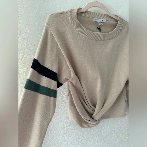 Beige Knotted Sweater with Striped Sleeve - Picture 6 of 11